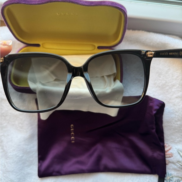 Authentic Gucci glasses - Picture 3 of 5